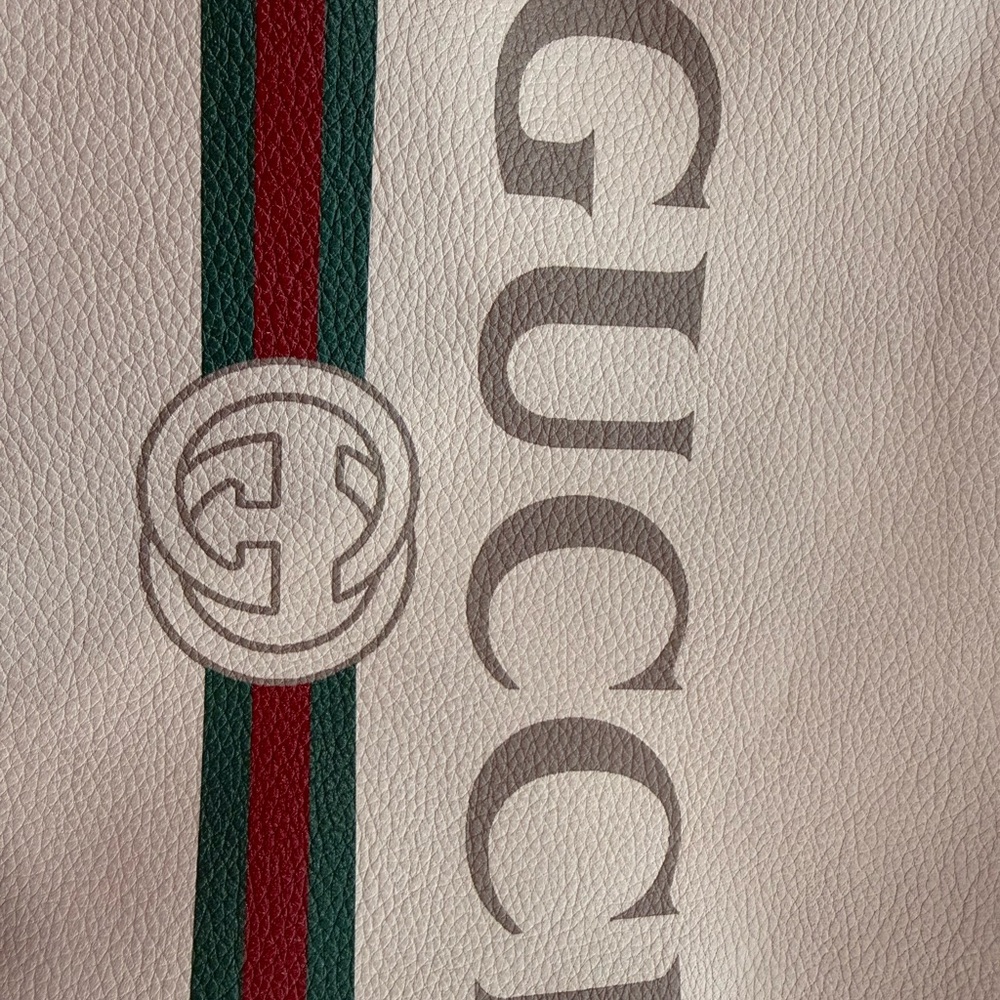 Authentic Gucci Crossbody bag